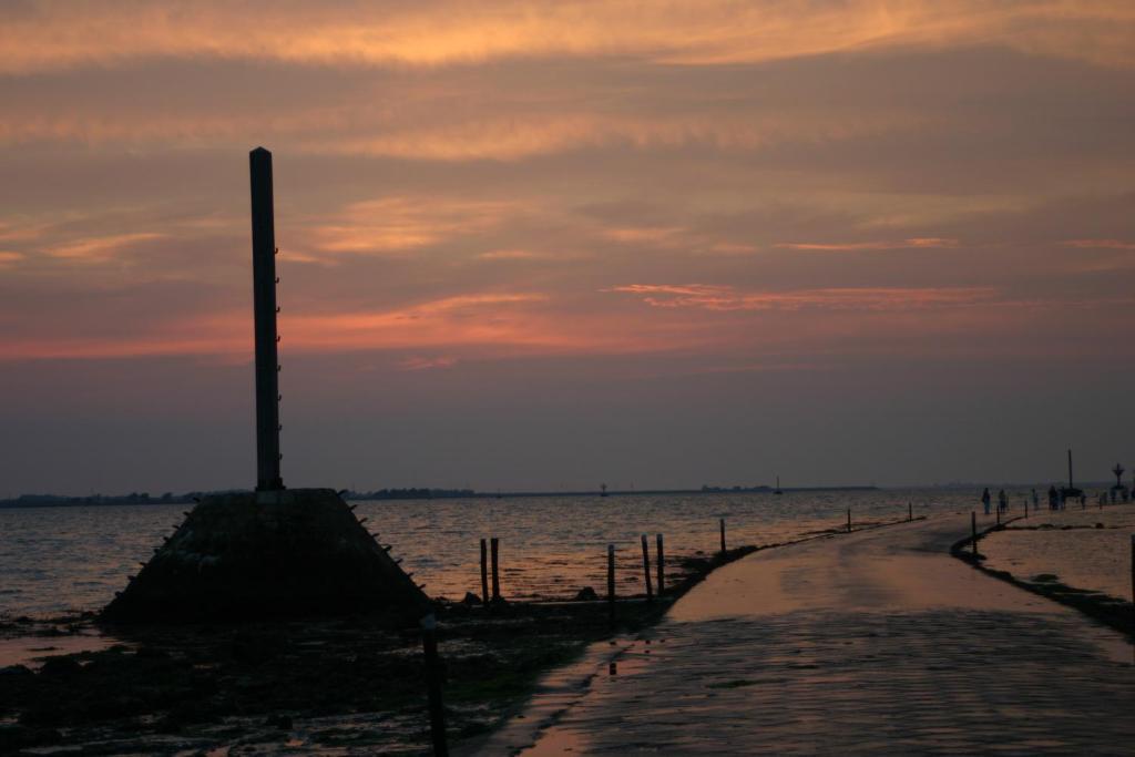 Au Passage Du Gois Bed and Breakfast Beauvoir-sur-Mer Esterno foto